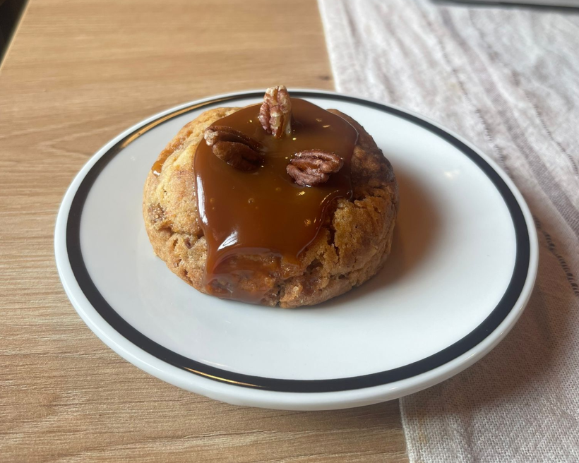 Caramel pecan cookie